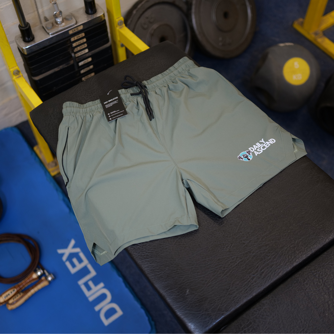 Daily Ascend Dry Breathe Performance Shorts