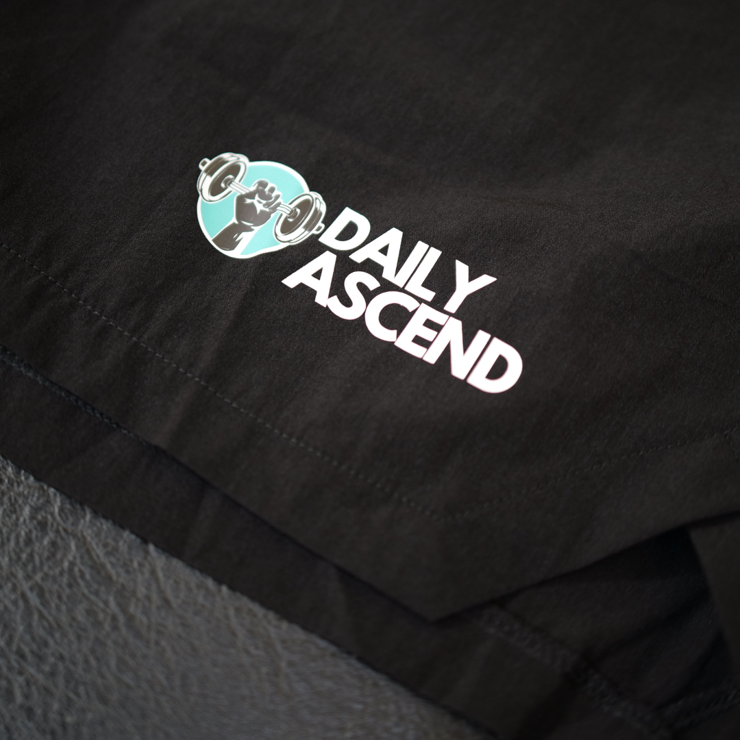 Daily Ascend Dry Breathe Performance Shorts